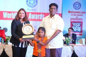 Cherukuri Dolly Shivani was awarded with Golden Disc Award at the Worldkings Awards 2018
