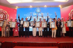 Mega-Celebration-of-Two-Decades-of-Vietnam-Book-of-Records-196