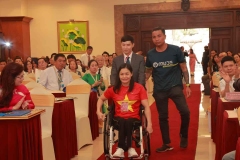 Mega-Celebration-of-Two-Decades-of-Vietnam-Book-of-Records-230