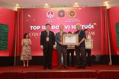Mega-Celebration-of-Two-Decades-of-Vietnam-Book-of-Records-238