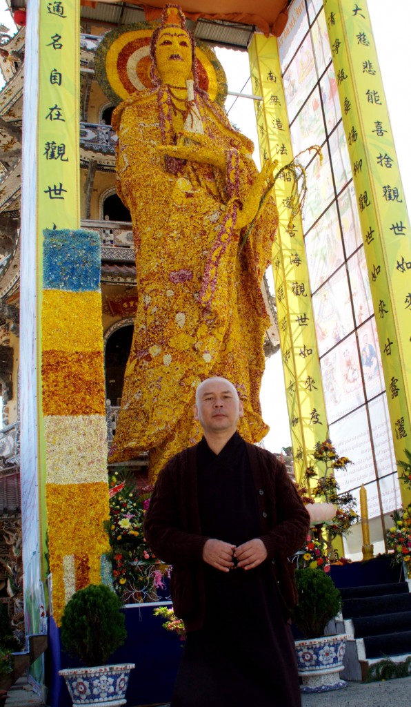 Largest Buddha Avalokiteshvara statue made of flowers