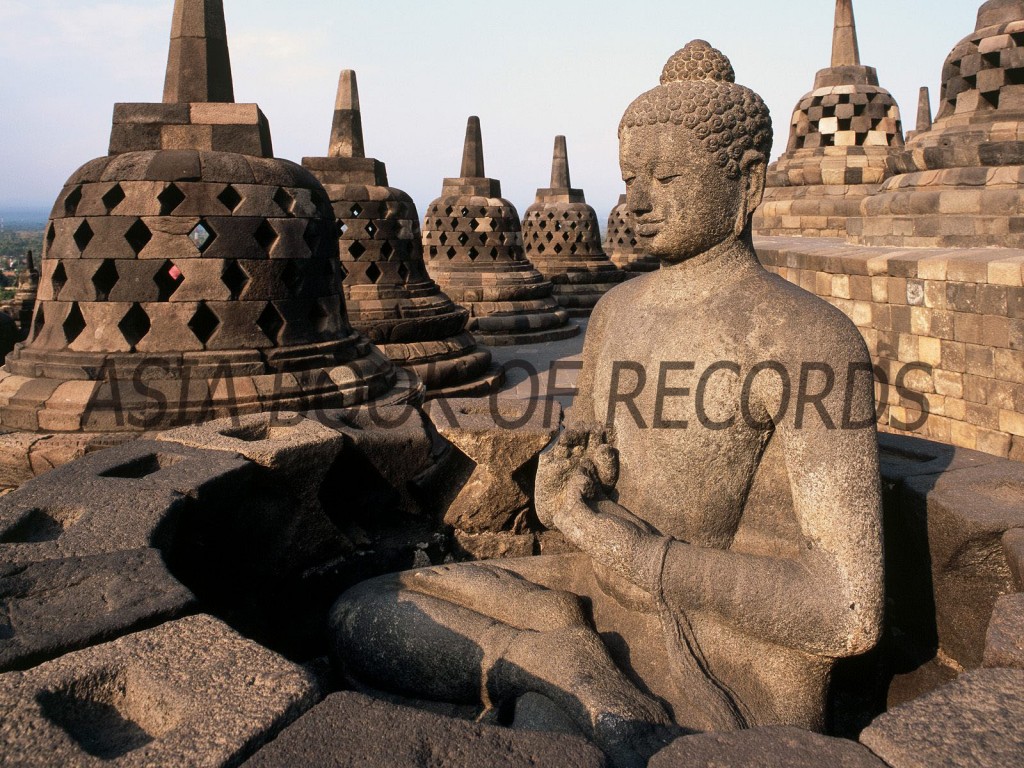 World’s biggest Buddhist monument
