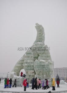  TALLEST ICE SCULPTURE