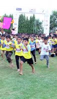MOST-KIDS-RUNNING-BAREFOOT-INDIA-ASIA-BOOK-OF-RECORDS-004