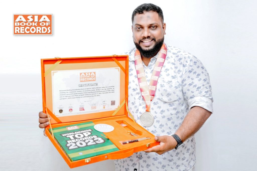 Ravi Ruparel Maximum mountain peaks climbed by a one leg amputee - Asia Book of Records