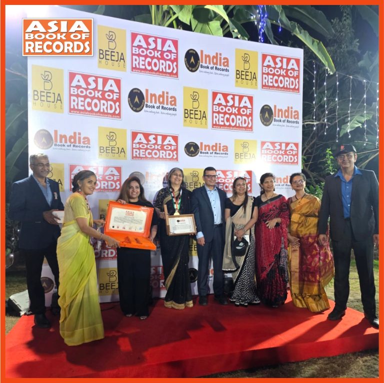 Largest Wall Display of Doctor-Written Patients’ FAQs