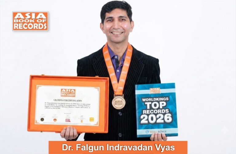 Grand Master – Dr. Falgun Indravadan Vyas Grand Master - Dr. Falgun Indravadan Vyas.