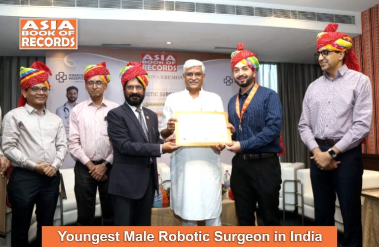 Youngest Male Robotic Surgeon in India Youngest Male Robotic Surgeon in India