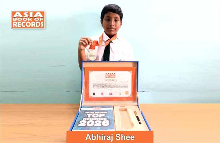 Image of Abhiraj Shree, Maximum books authored by a child in multiple foreign languages.