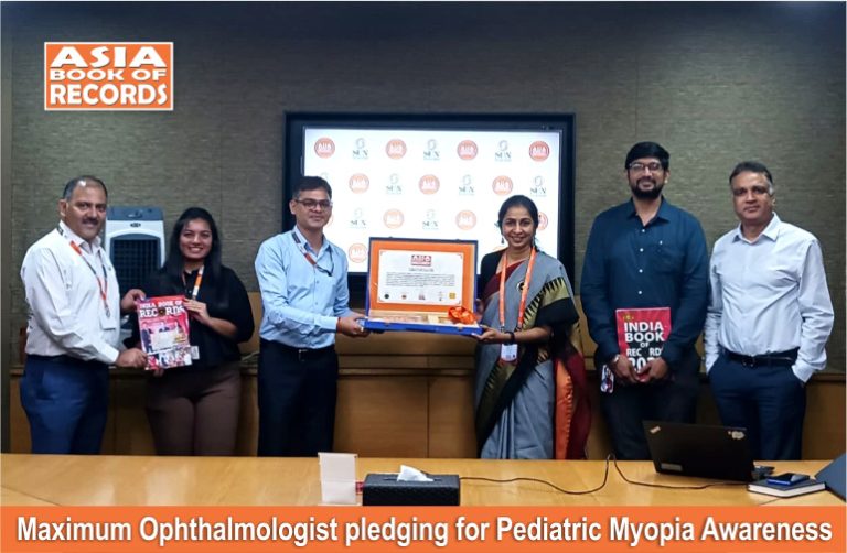 Maximum Ophthalmologist pledging for Pediatric Myopia Awareness Maximum Ophthalmologist pledging for Pediatric Myopia Awareness.