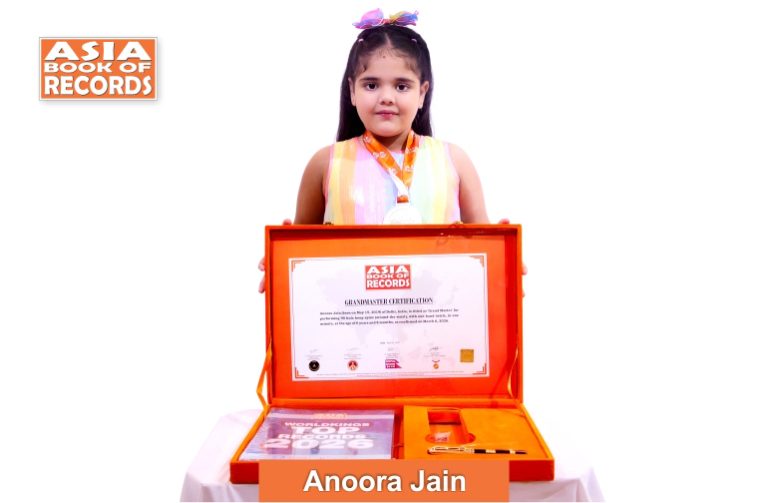 Grand Master - Anoora Jain