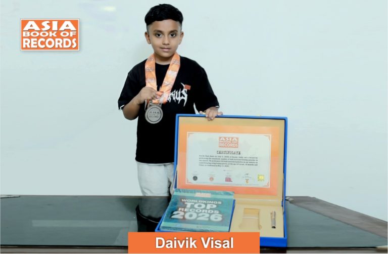 Maximum half-stretched boxing punches performed by a kid in one minute mage of Daivak visal, Maximum half-stretched boxing punches performed by a kid in one minute.