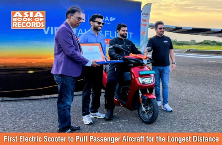 First Electric Scooter to Pull Passenger Aircraft for the Longest Distance