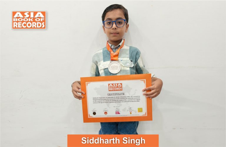 Fastest child to name the currencies of 100 countries Image of Siddharth Singh, Fastest child to name the currencies of 100 countries.