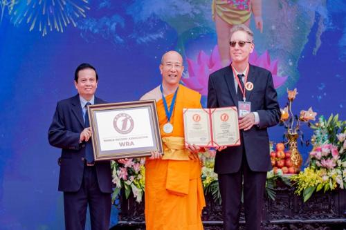 Ba-Vang-Pagoda-Shines-with-Dual-World-Records-20