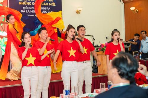 Grand-Reunion-of-World-Record-Presidents-in-Vietnam-131