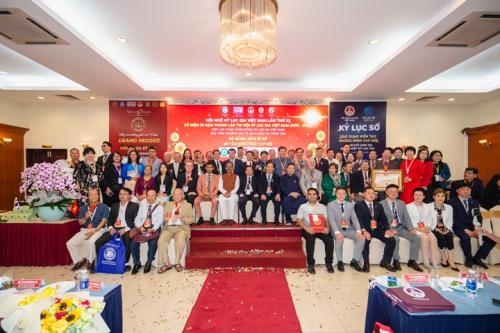 Grand-Reunion-of-World-Record-Presidents-in-Vietnam-188