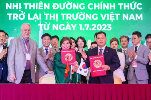Grand-Reunion-of-World-Record-Presidents-in-Vietnam-279